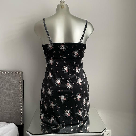 Hollister Black Dress with Florals Small - Picture 2 of 6